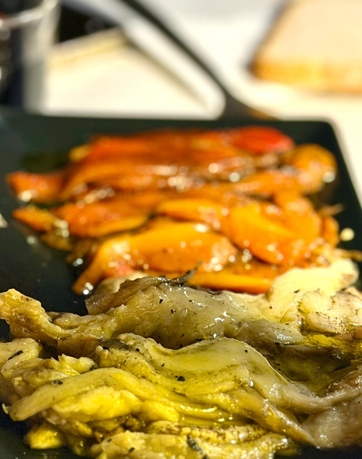 Escalivada d'albergínia i pebrot amanida amb oli